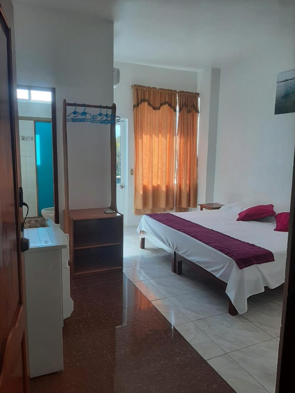 Paraiso De Isabela Puerto Villamil Exterior photo